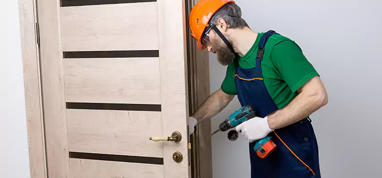 Replace Internal Door Handle with Lock Meriden